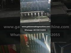 Maschine zur Herstellung von Gabionmaschen