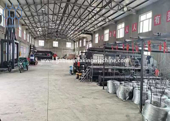 kaufen 4.0mm 110x135mm Gabion Mesh Maschine PLC Servomotorsteuerungssystem Online-Herstellung