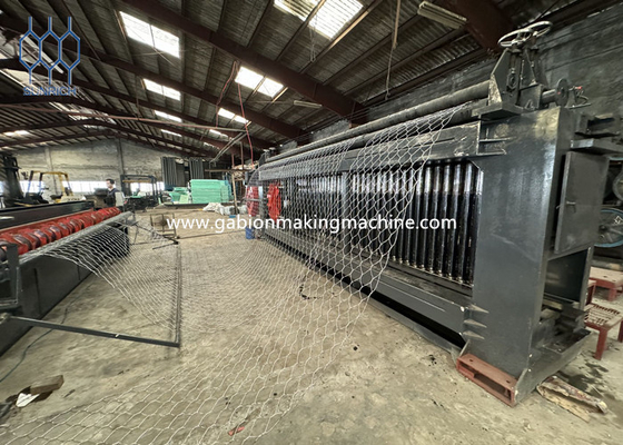 kaufen 30KW Galvanisches Draht Schwerlast-Gabion-Weaving-Maschine Online-Herstellung